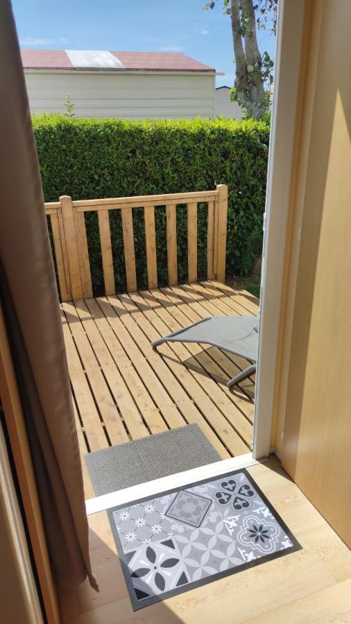 Hotel Bienvenue Chez Anais ! Biville-sur-Mer Exterior foto