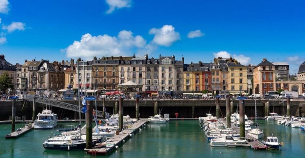Hotel Bienvenue Chez Anais ! Biville-sur-Mer Exterior foto